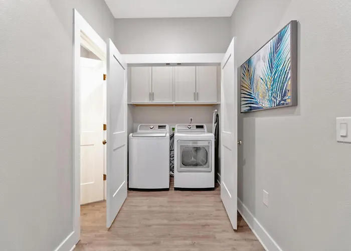 Romana Hideaway & Juliet Haven -family Friendly, Downtown Pensacola! Holiday home Pensacola