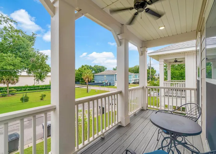 Romana Hideaway & Juliet Haven -family Friendly, Downtown Pensacola!