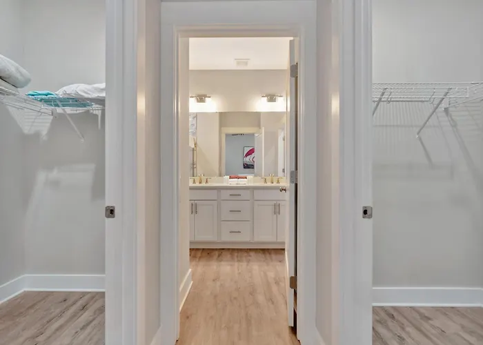 Holiday home Romana Hideaway & Juliet Haven -family Friendly, Downtown Pensacola! Pensacola